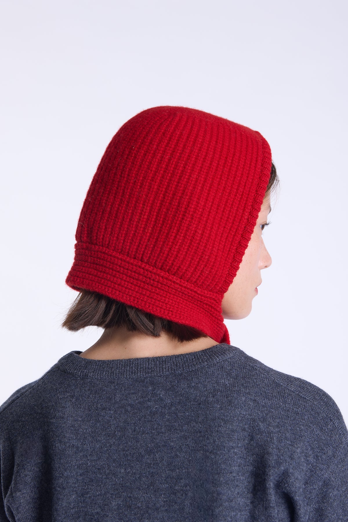 colour:red | back