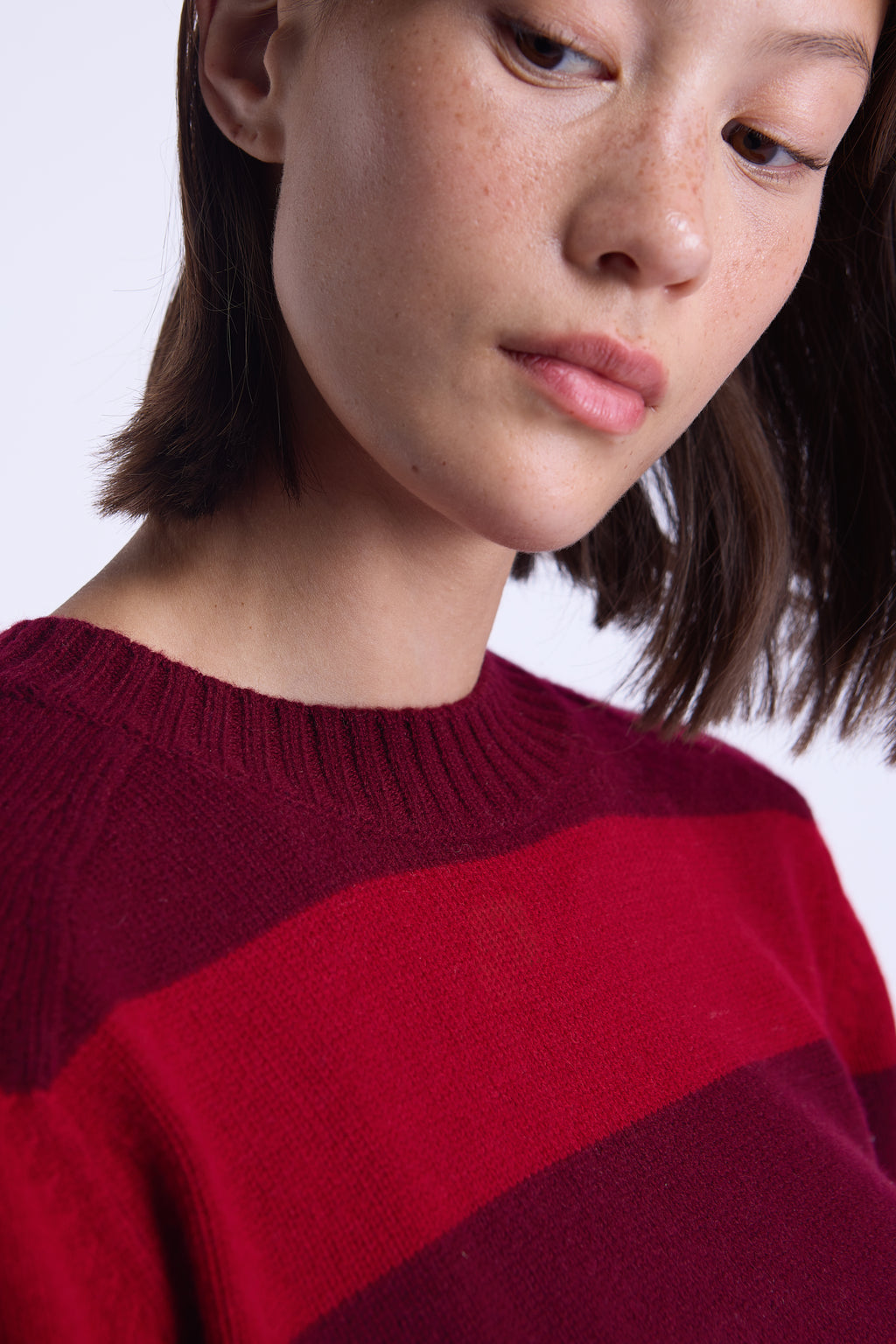 colour:red | detail