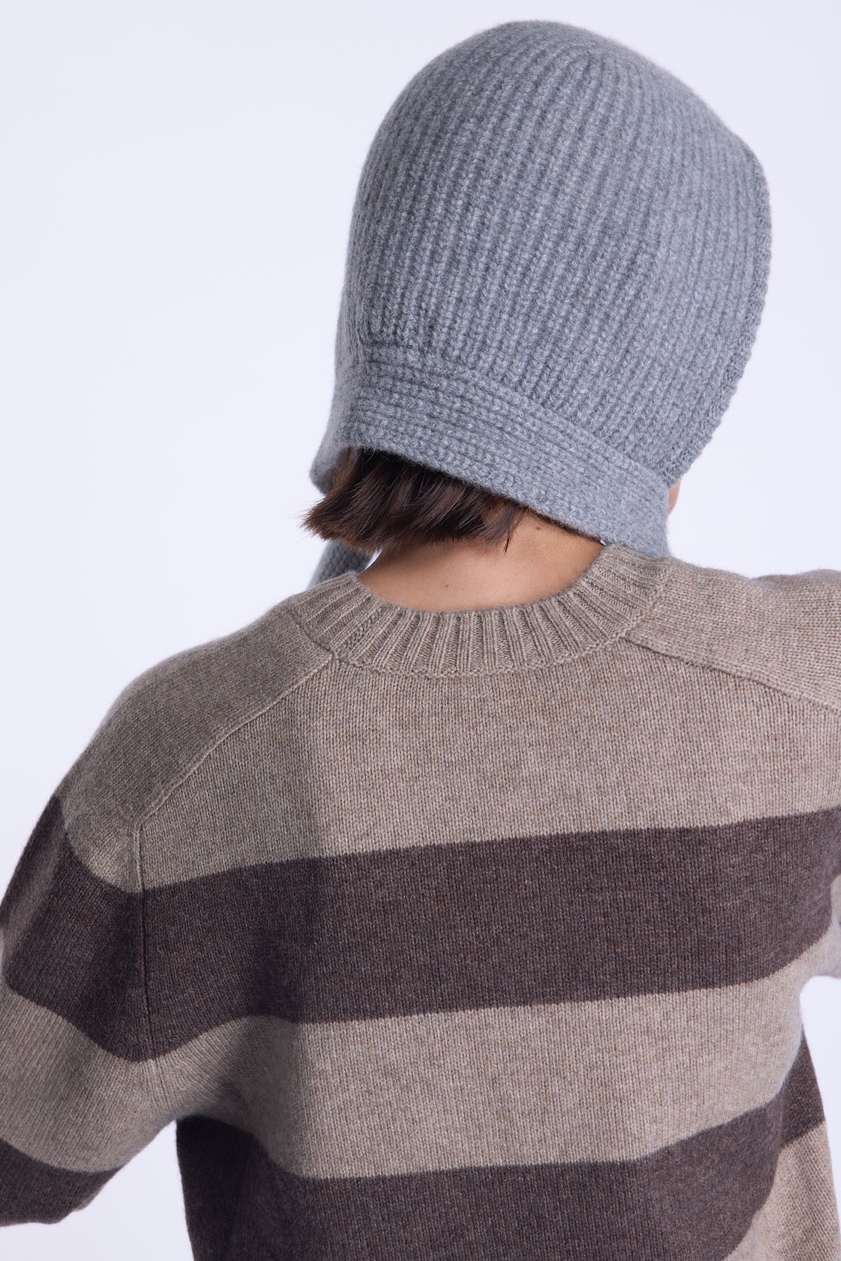 colour:flannel grey | back