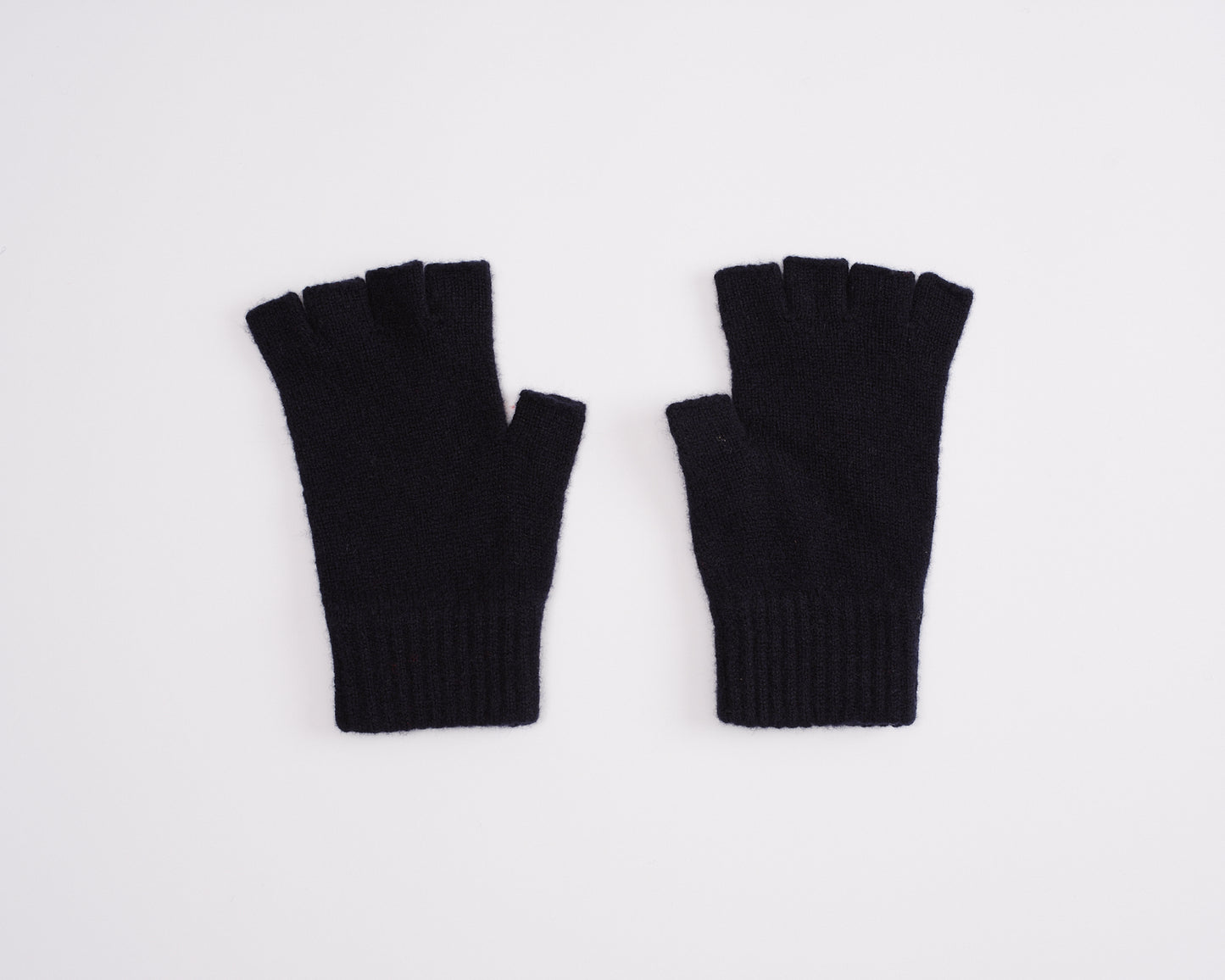 EVERYDAY GLOVES