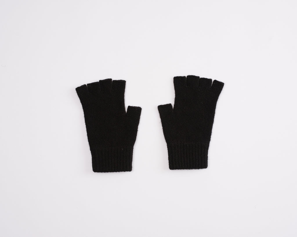 EVERYDAY GLOVES