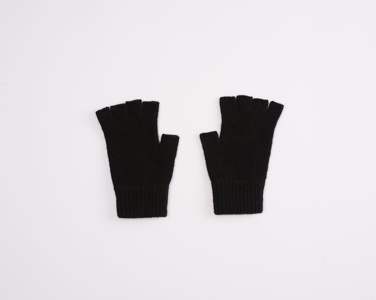 EVERYDAY GLOVES