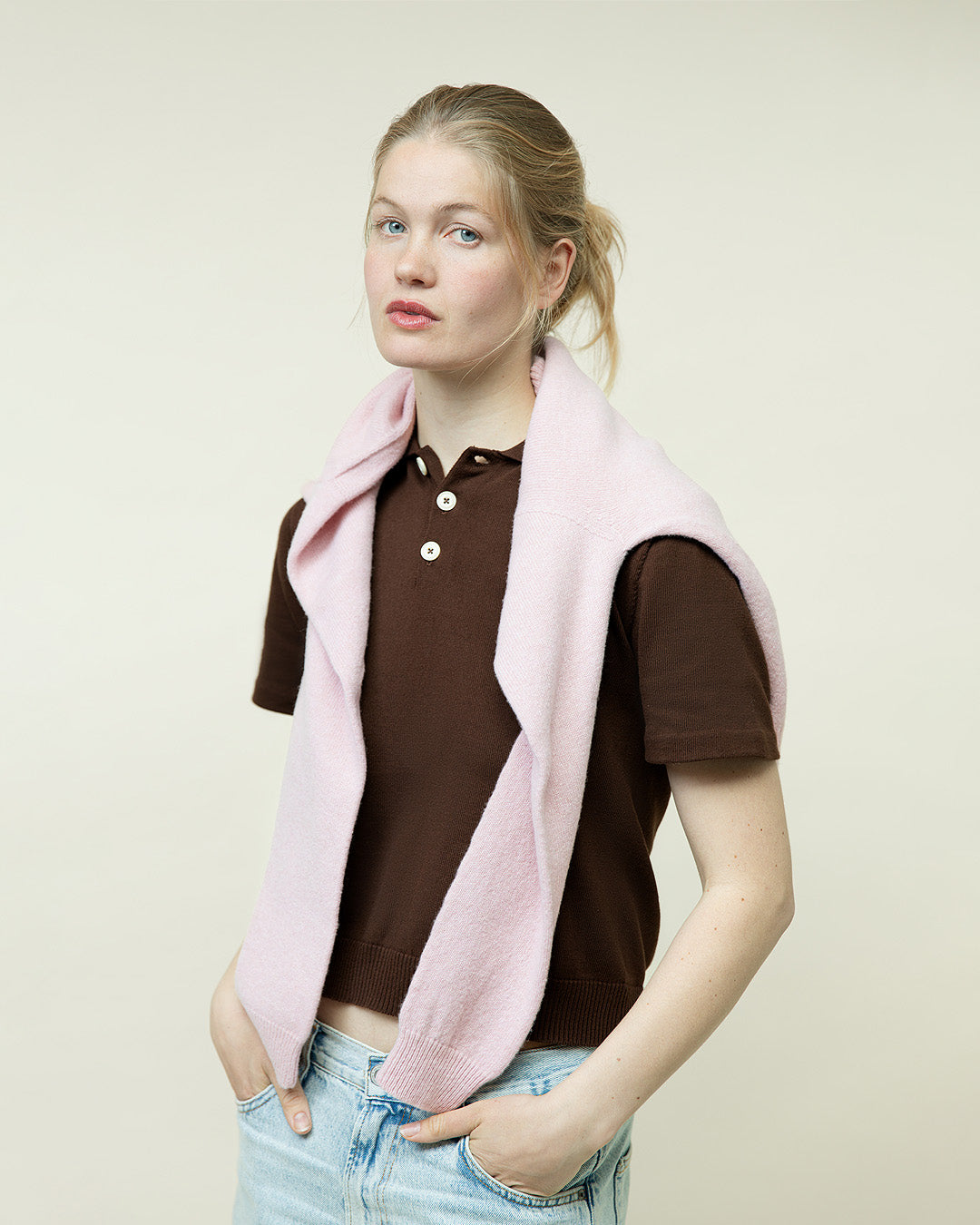 colour:brown | styling